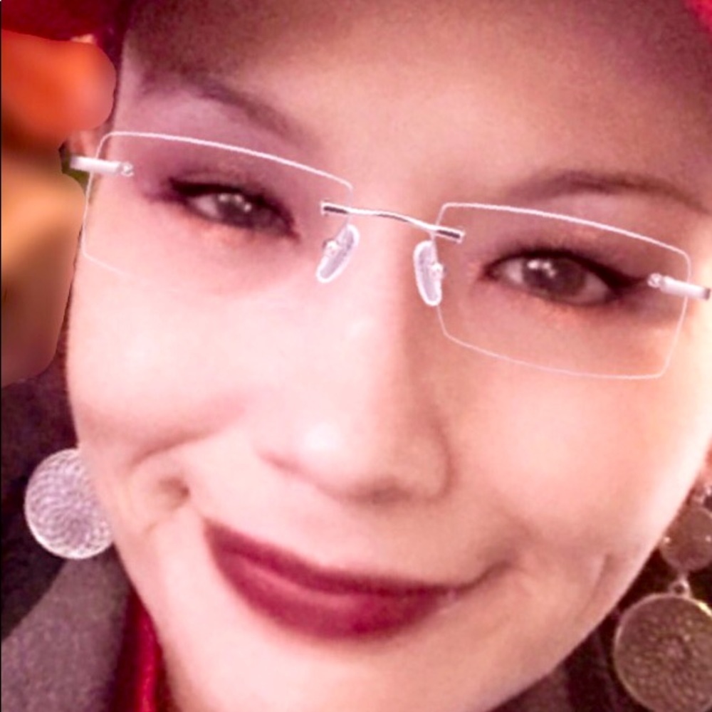Meet your Posher, Kyla